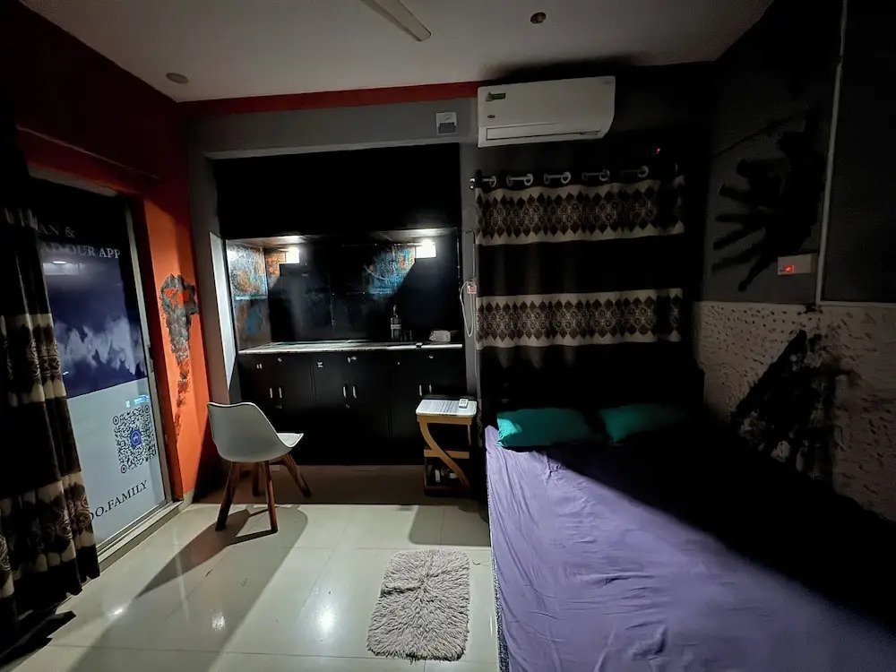 Hostel by zooFamily