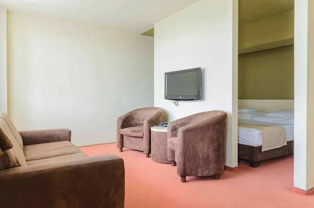 Hunguest Hotel Béke