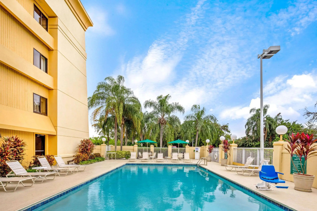 La Quinta Inn Miami Airport East