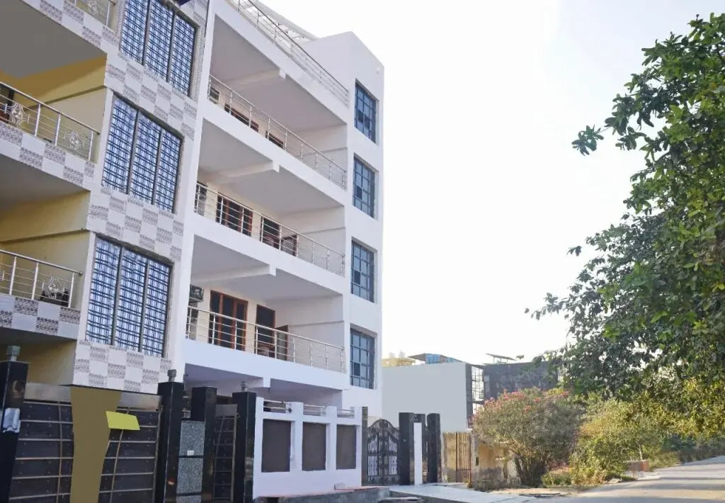 Sky Residency By OYO Rooms