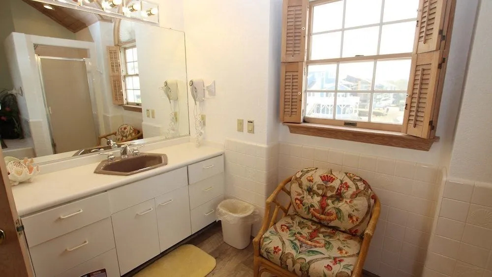 Kidz Escape - 6 Br Home