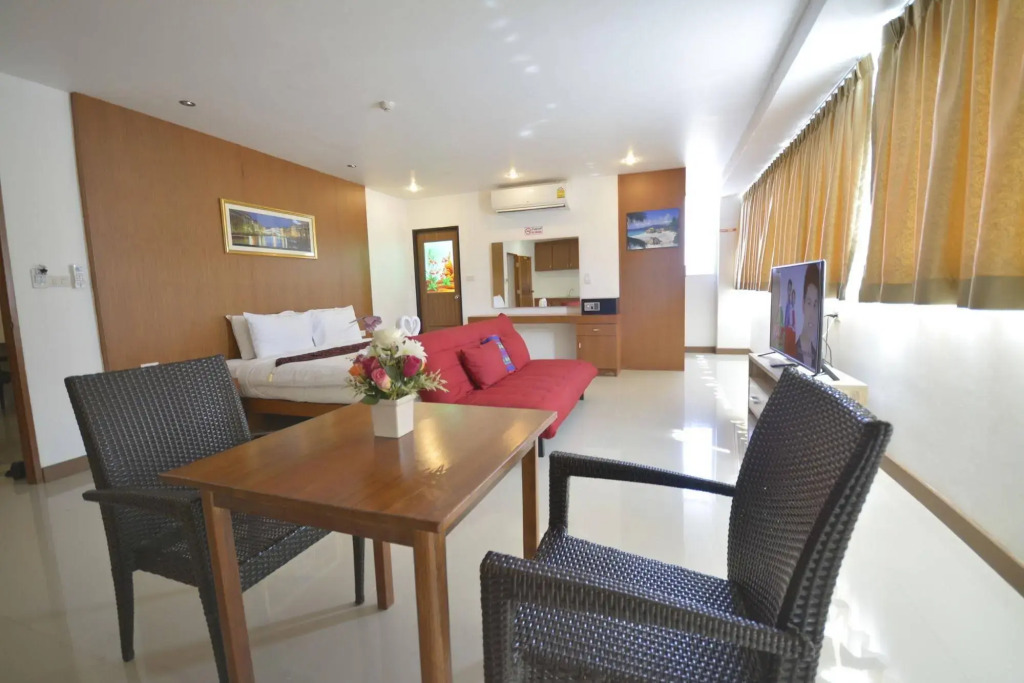 The Patong Center Hotel