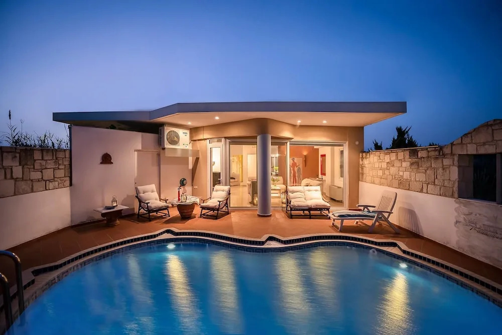 Villa Joy Mare - Seaside Escape with Private Pool