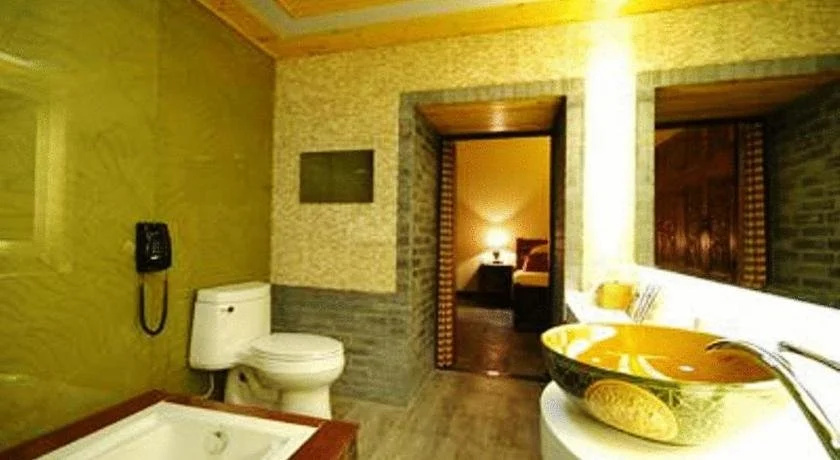 China Lounge Courtyard Boutique Hotel