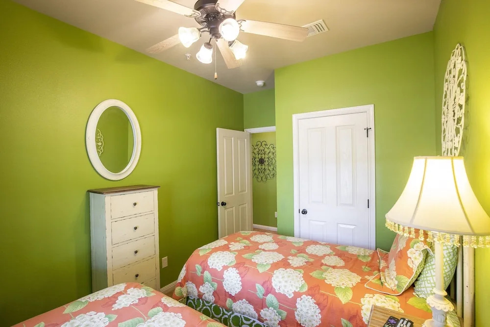Gruene Getaway 3 Bedroom Condo