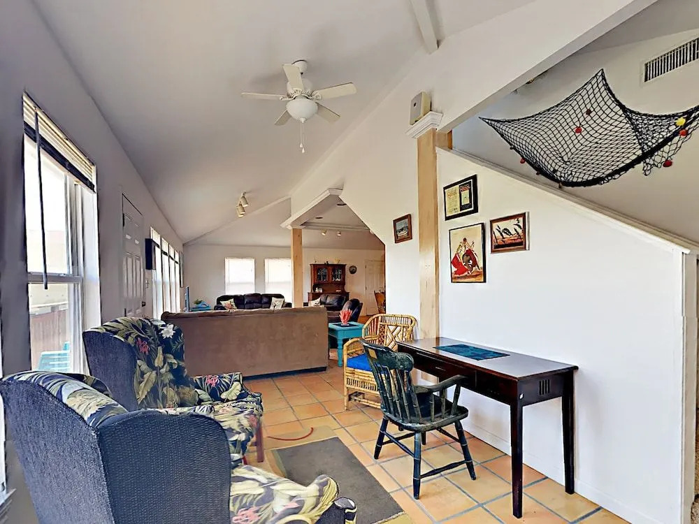 12 La Playa by RedAwning