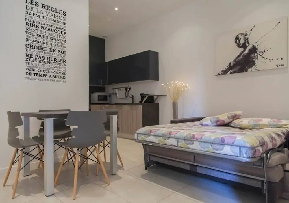 Vidal One Bedroom
