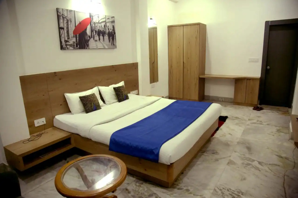 Hotel Nisha Nest, Bhopal