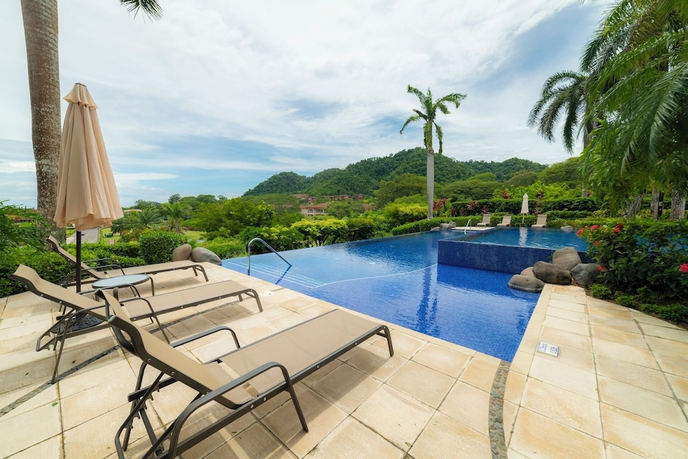 Vista Bahia 1G 3 bdr Ocean View in Los Suenos