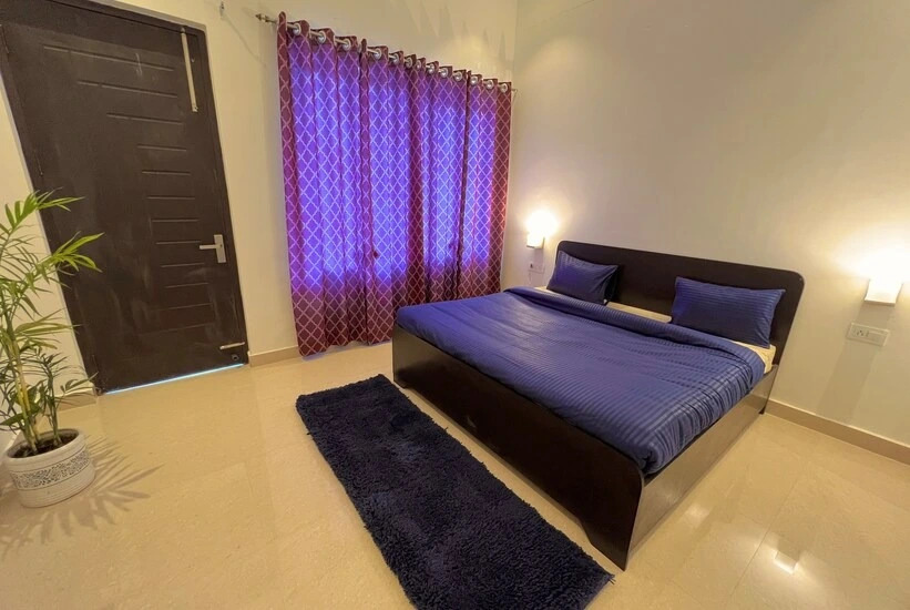 Hostel By The Lake Hill In Bhujiyaghat