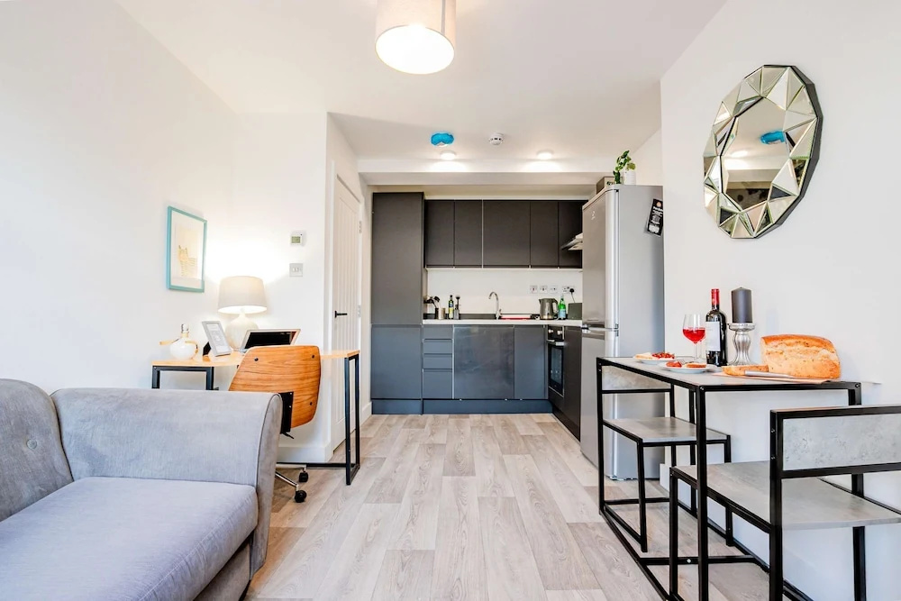 Host & Stay - Croydon Road Apartments