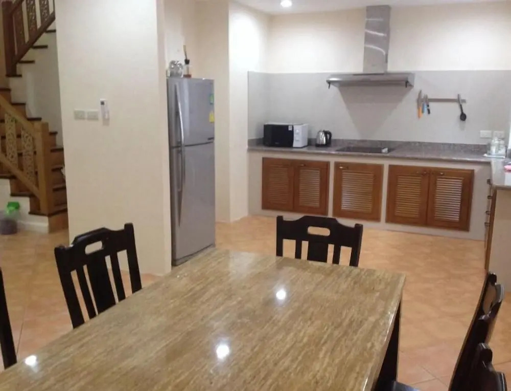 Baan Somprasong Apartment - Na Jomtien