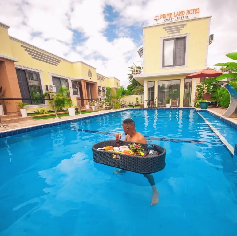 Primeland Hotel