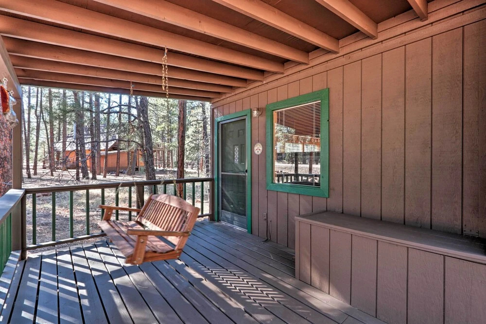 Cozy Cabin w/ Fireplace, Covered Deck & Gas Grill!