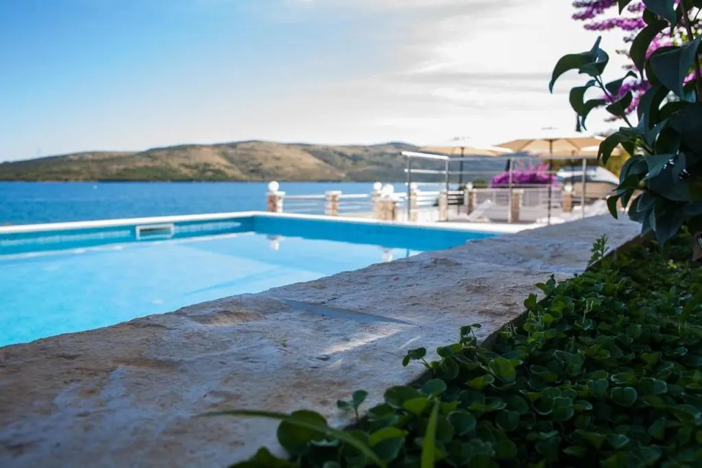 Apartments Rose - 30m from beach