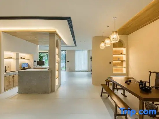 Yunshang Grassland Anji Weixuan Homestay