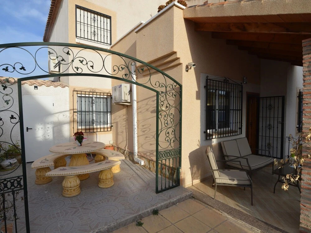 Nice holiday home in Lo Crispin near Ciudad Quesada with shared pool