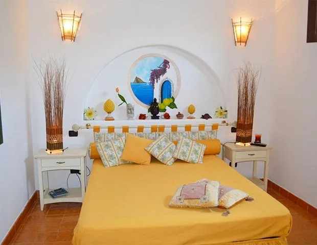 Lipari Villas