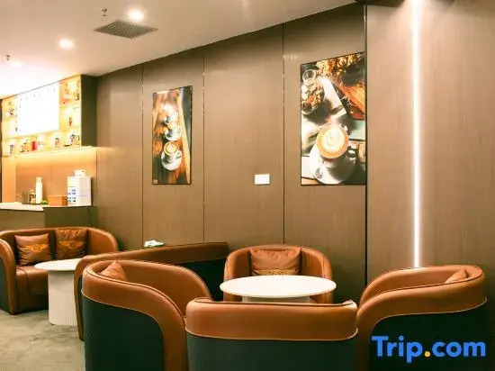 Yanji Chengguang Hotel (Wanda Plaza)