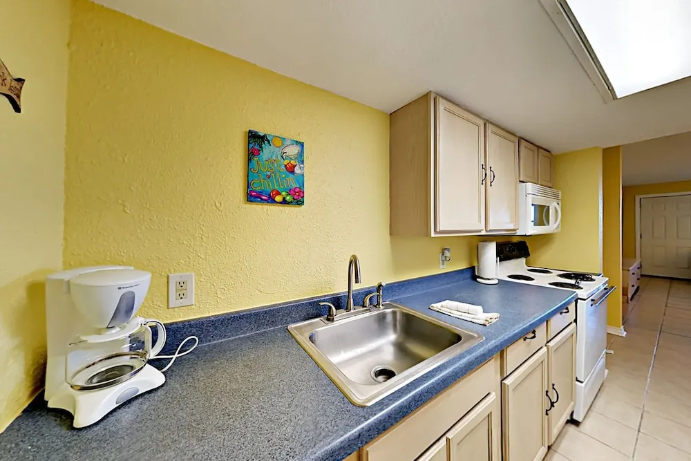 123 Sea Breeze - One Bedroom Condo