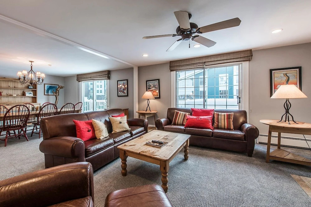 Resort Plaza Condominiums 5002-5025