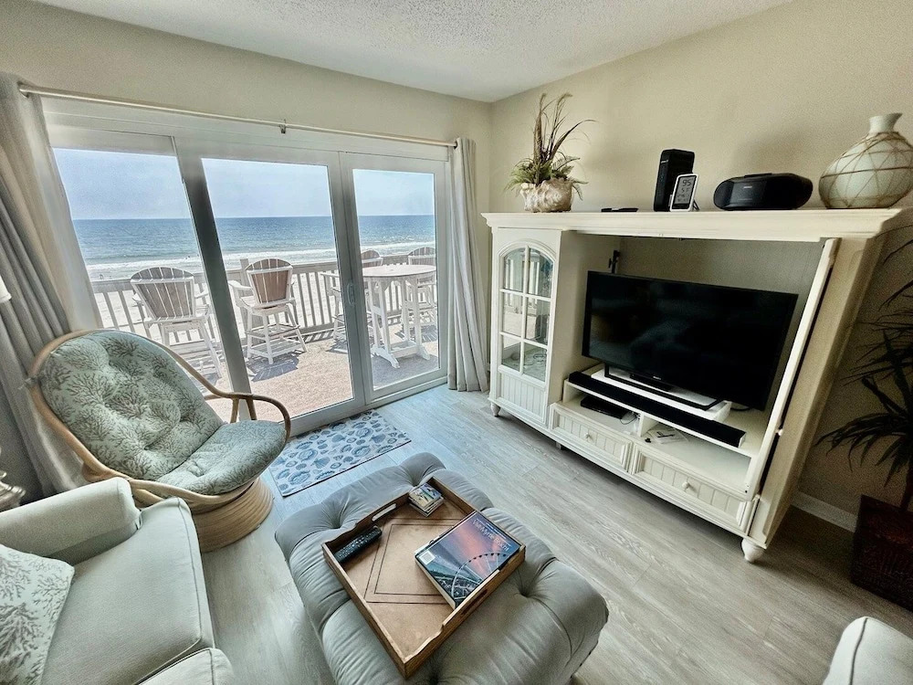 Sea Cloisters 301b 3 Bedroom Condo by RedAwning