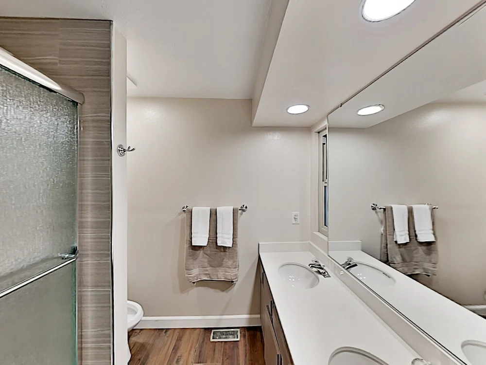 4178abcd 8 Bedroom Duplex