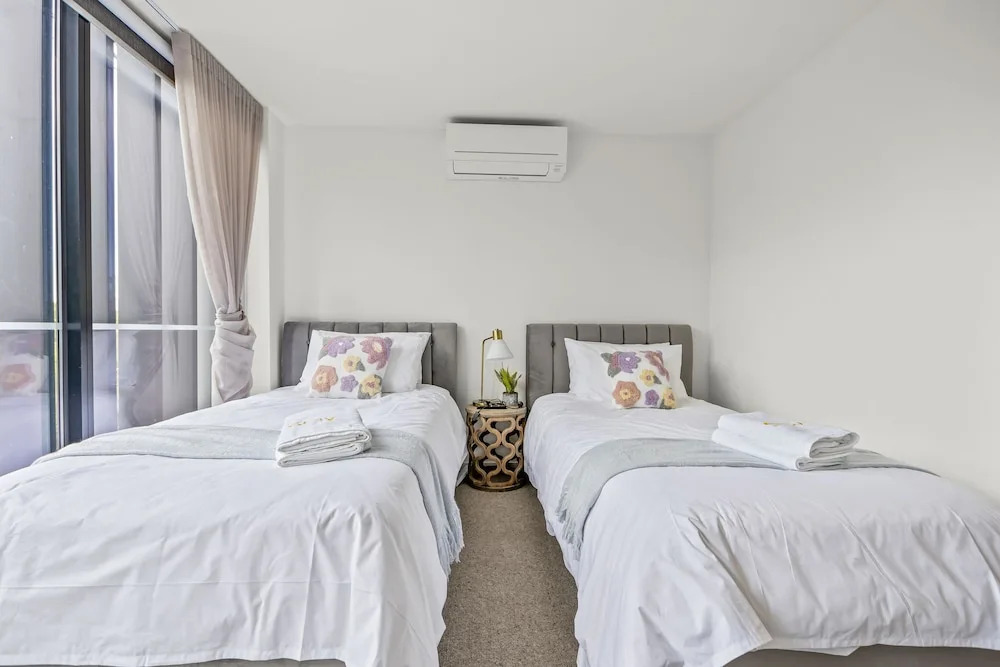 StayAU Modern Townhouse