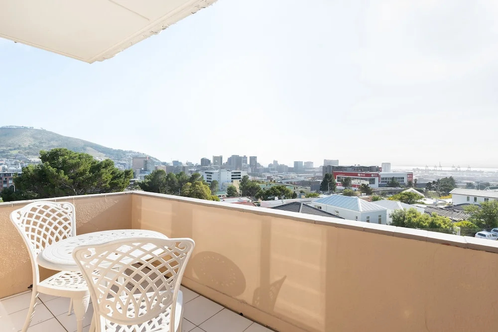 Mobema Court 7