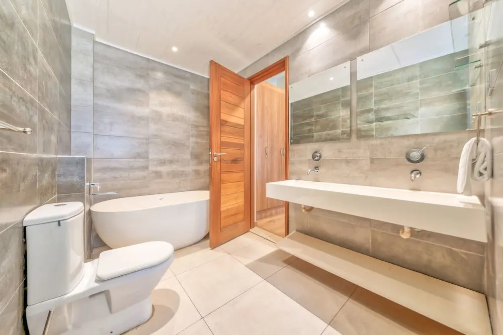 Kikambala Modern Apartment with Balcony