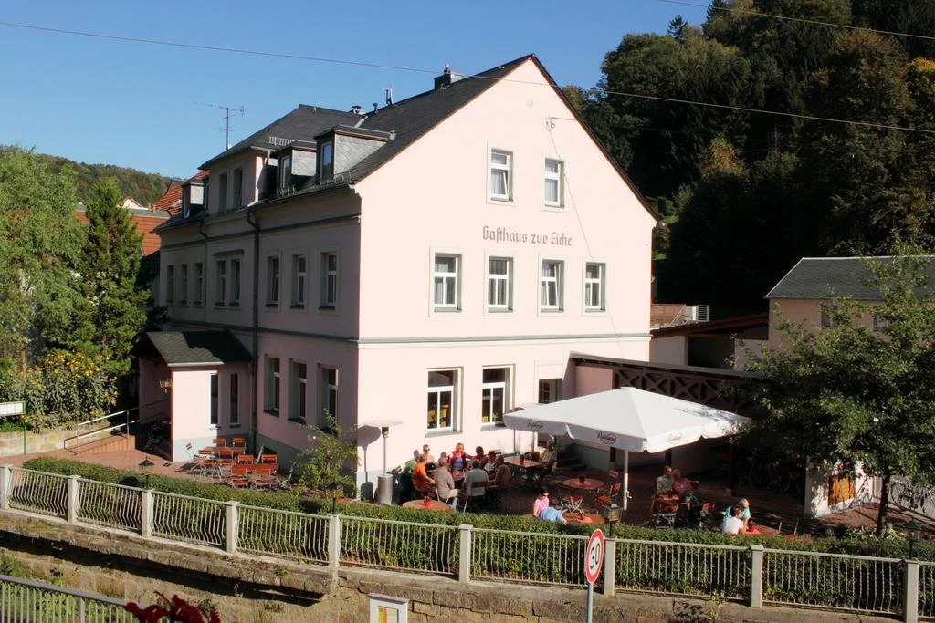 Pension zur Eiche GmbH