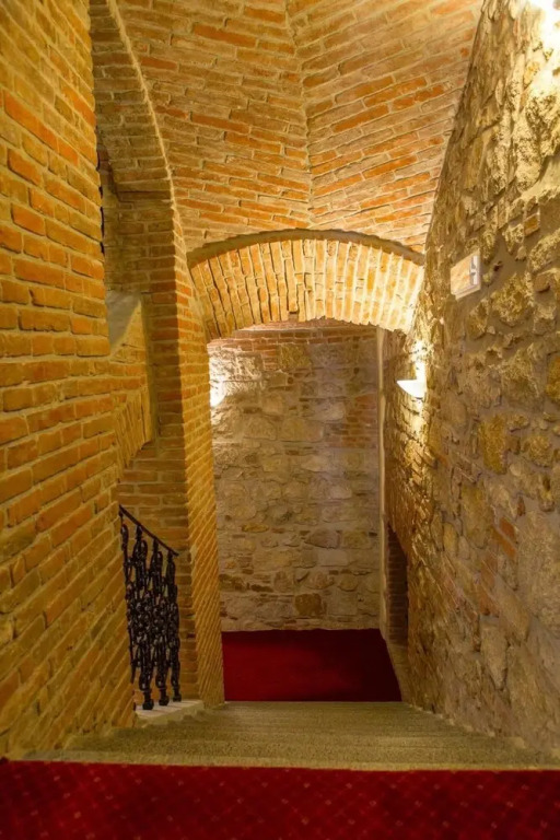 Hotel Rous