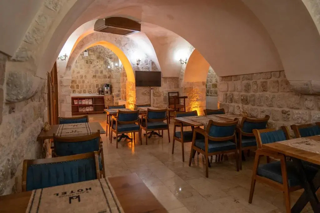 Kasr-i Divan Hotel