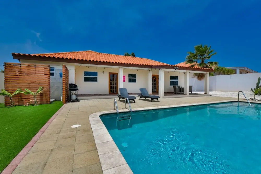 Stylish Villa, Private Pool, Bbq, Privacy