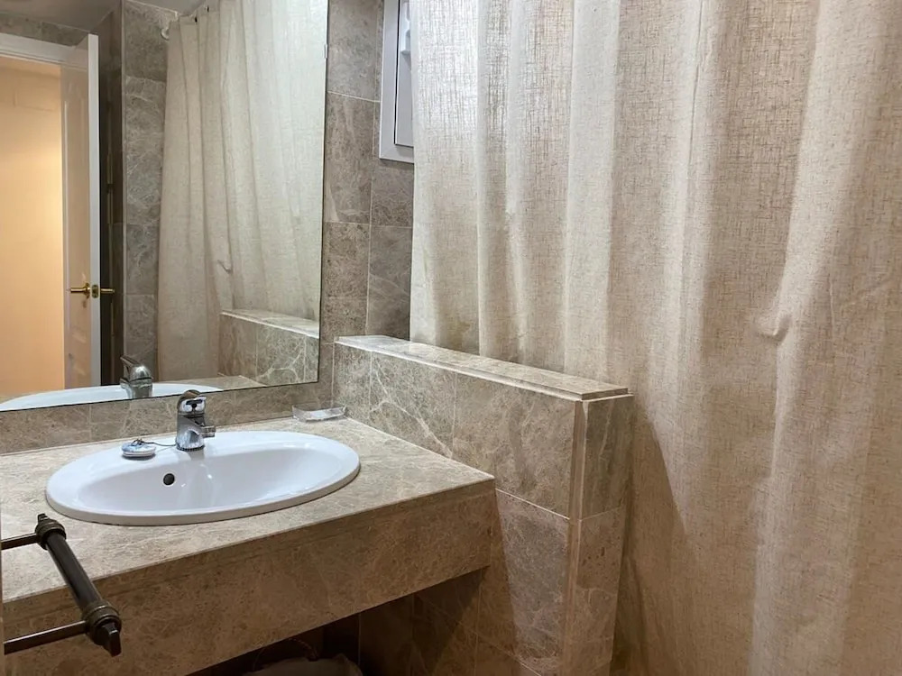 2 Bedroom With Pool View F-7