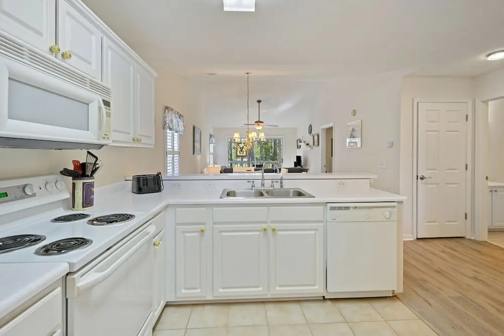 Your Perfect Getaway Destination In Pawleys Island! 2 Bedroom Condo by Peace Vacations