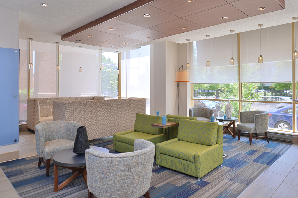 Holiday Inn Express & Suites Buffalo Downtown, NY