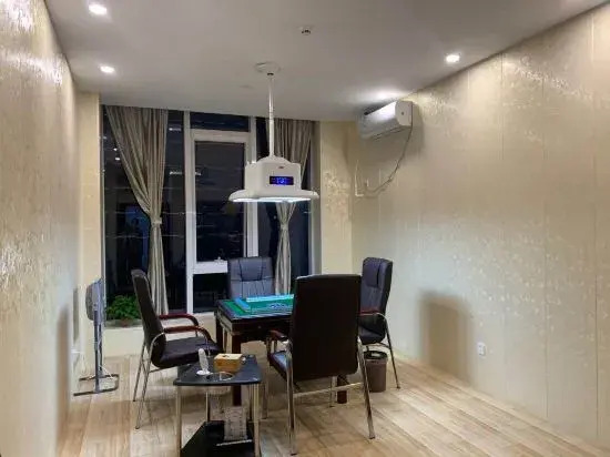 Tongxie Express Hotel (Hangzhou Tongxie Road Subway Station)