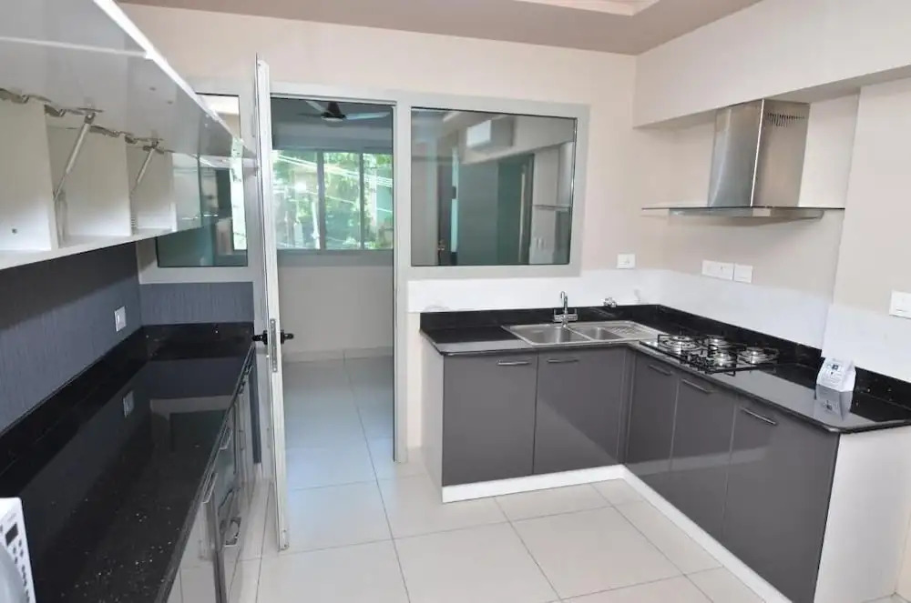 Casa Luxury Suites Inn