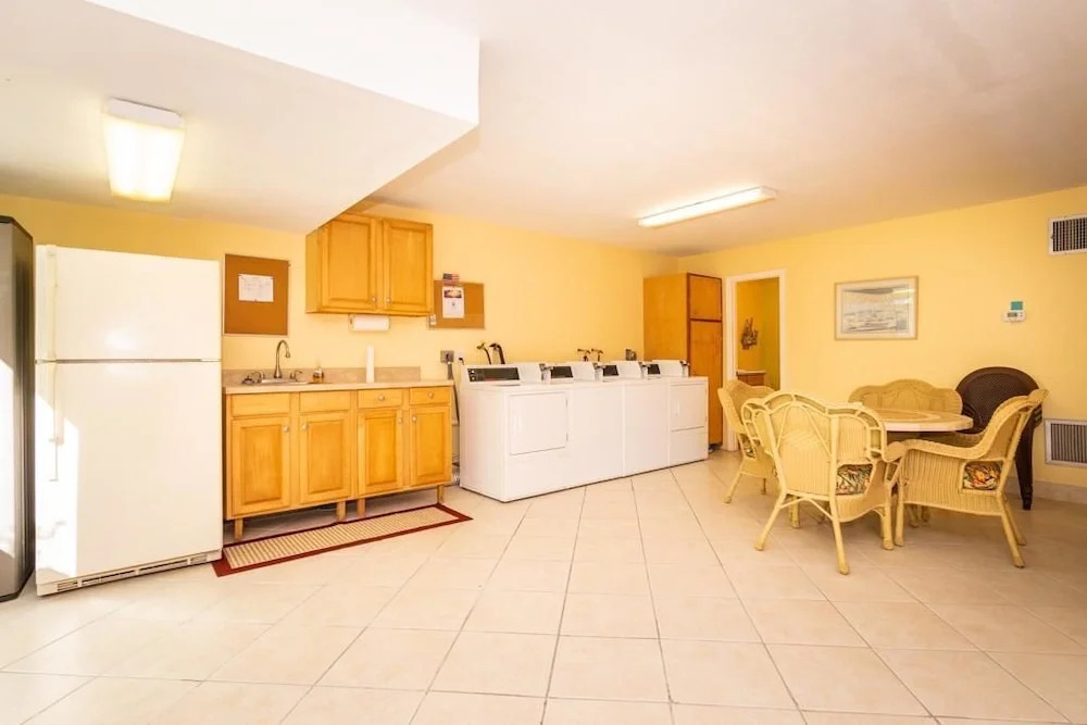 Palm Cay 5