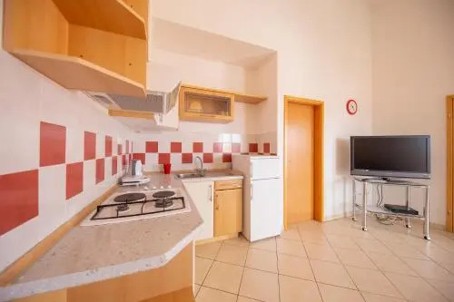 Apartments Leonarda