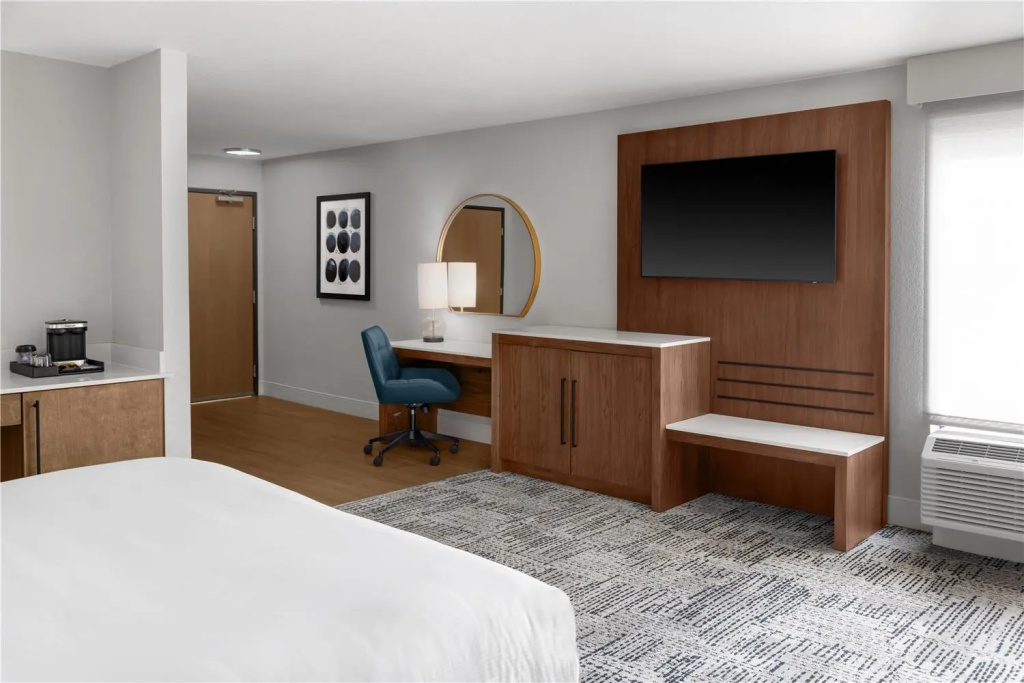 Doubletree By Hilton Owatonna