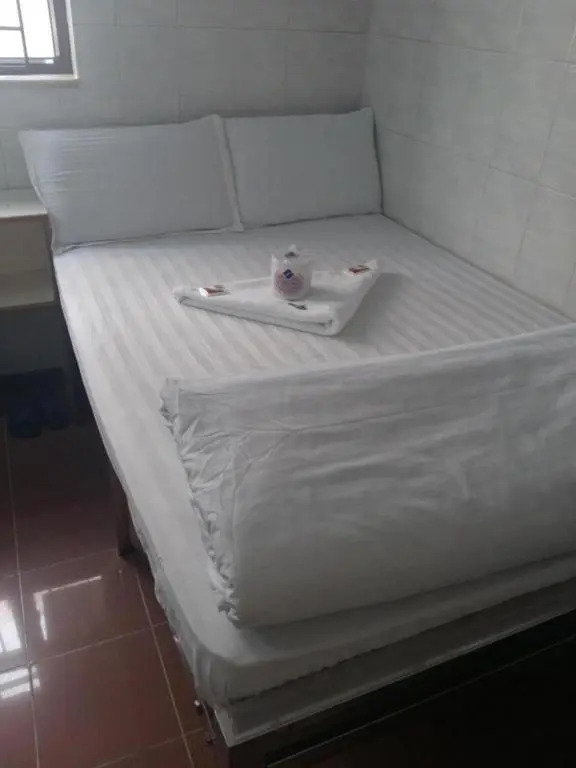 New Yan Yan Guest House reception 9th floor Flat E4 E6
