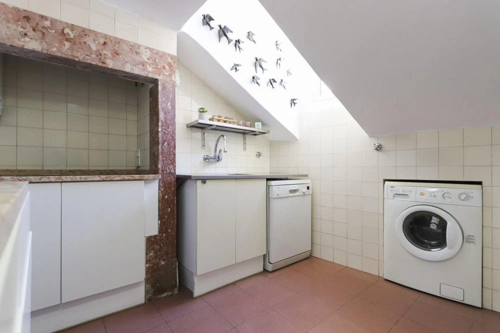 Chiado Prime Suites I by Homing