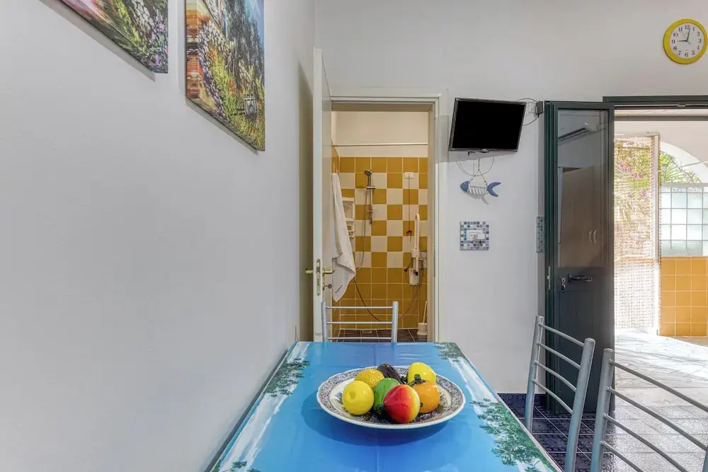 Room-studio Apartment Mono Glicine With
