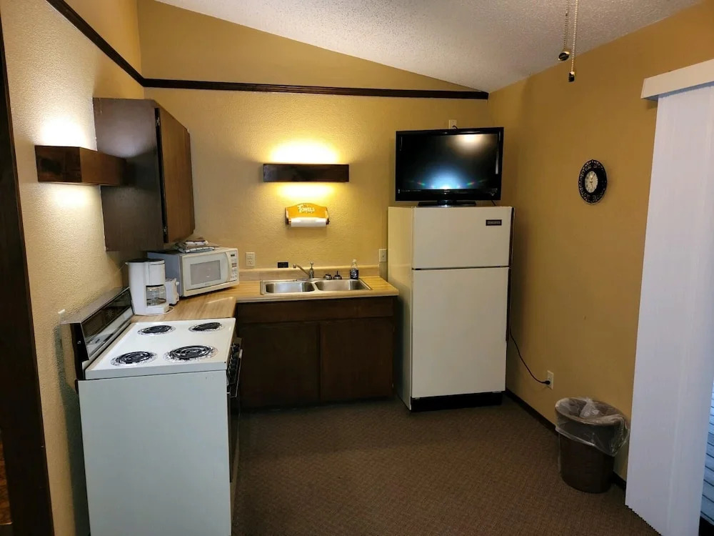 Bar M Resort & Campground