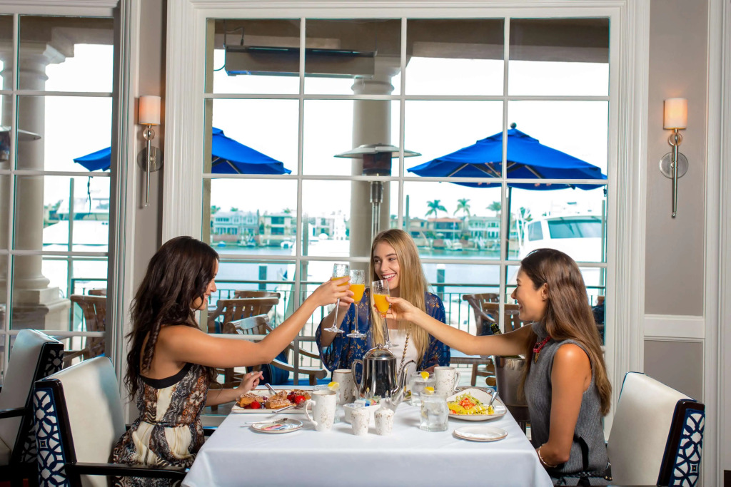 Balboa Bay Resort
