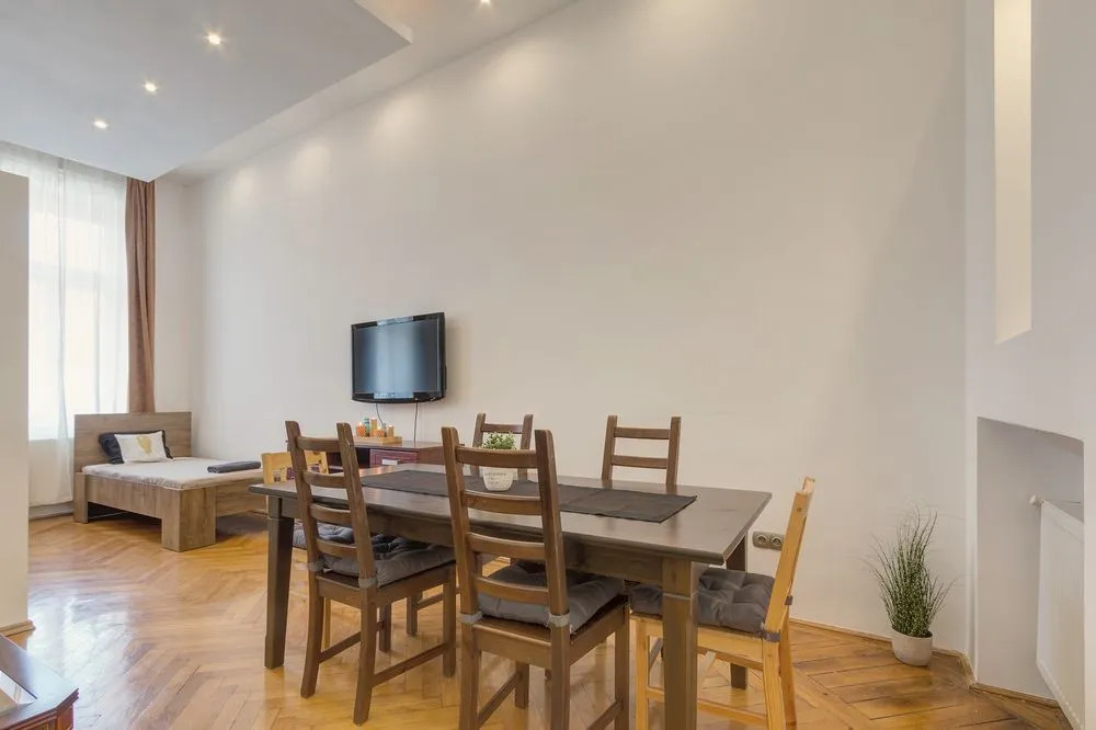 Real Apartments Magyar