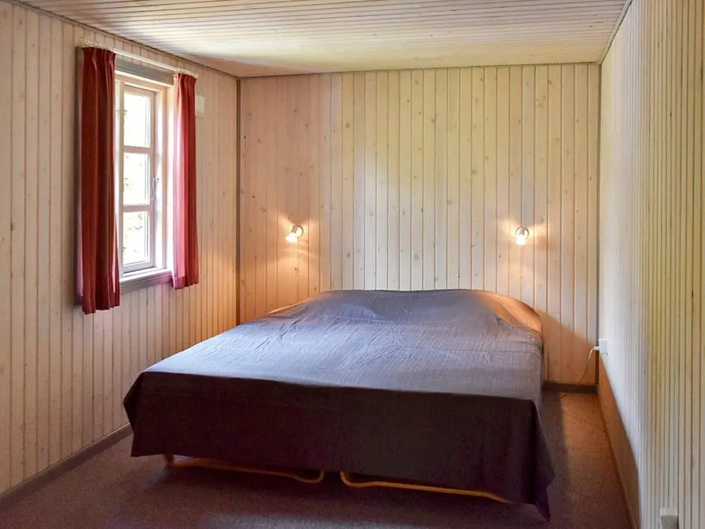 Rustic Holiday Home in Hemmet near Fjord
