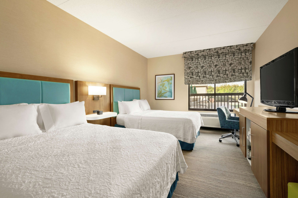 Hampton Inn Portland Airport